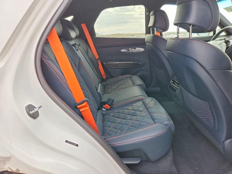 2026 GENESIS GV70 SPORT PRESTIGE 10
