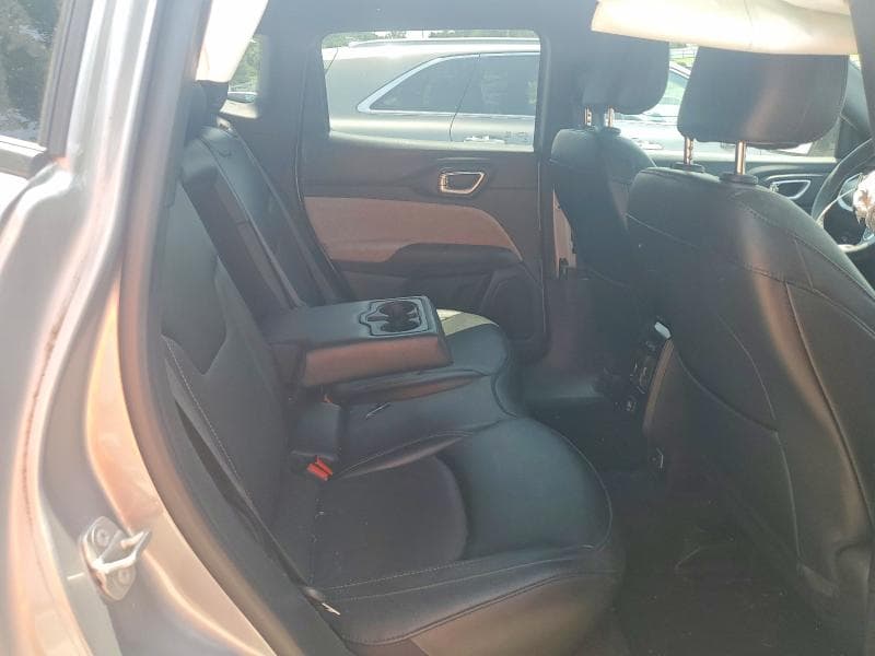 2023 JEEP COMPASS LATITUDE LUX 10