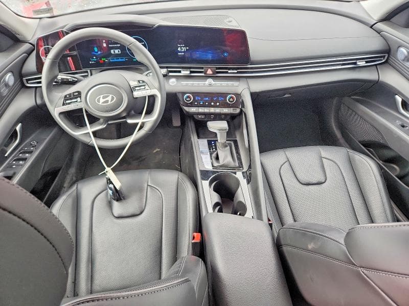 2025 HYUNDAI ELANTRA LIMITED 8