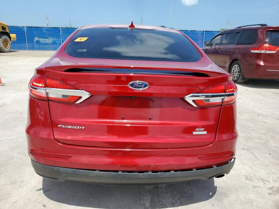 2020 FORD FUSION SE 6