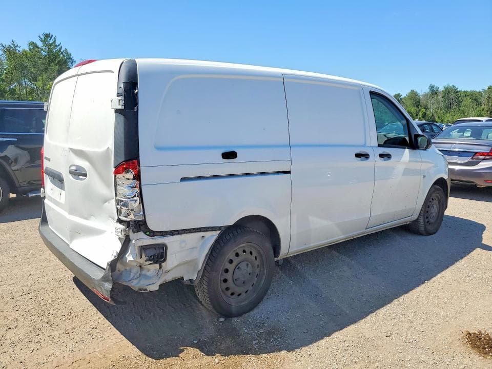 2018 MERCEDES-BENZ METRIS 3
