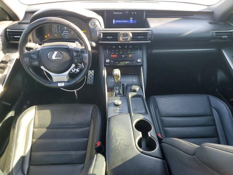 2018 LEXUS IS 300 300 8