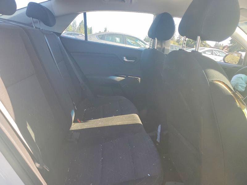 2019 KIA RIO S 10
