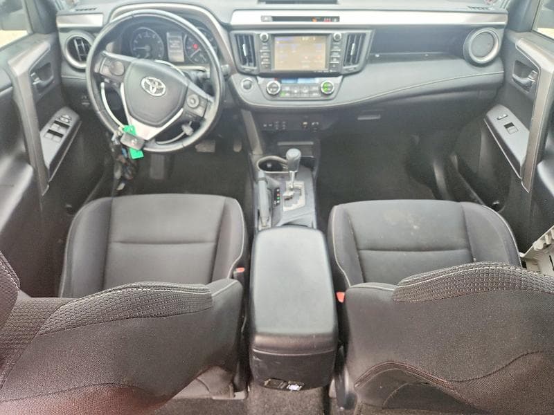 2018 TOYOTA RAV4 XLE 8