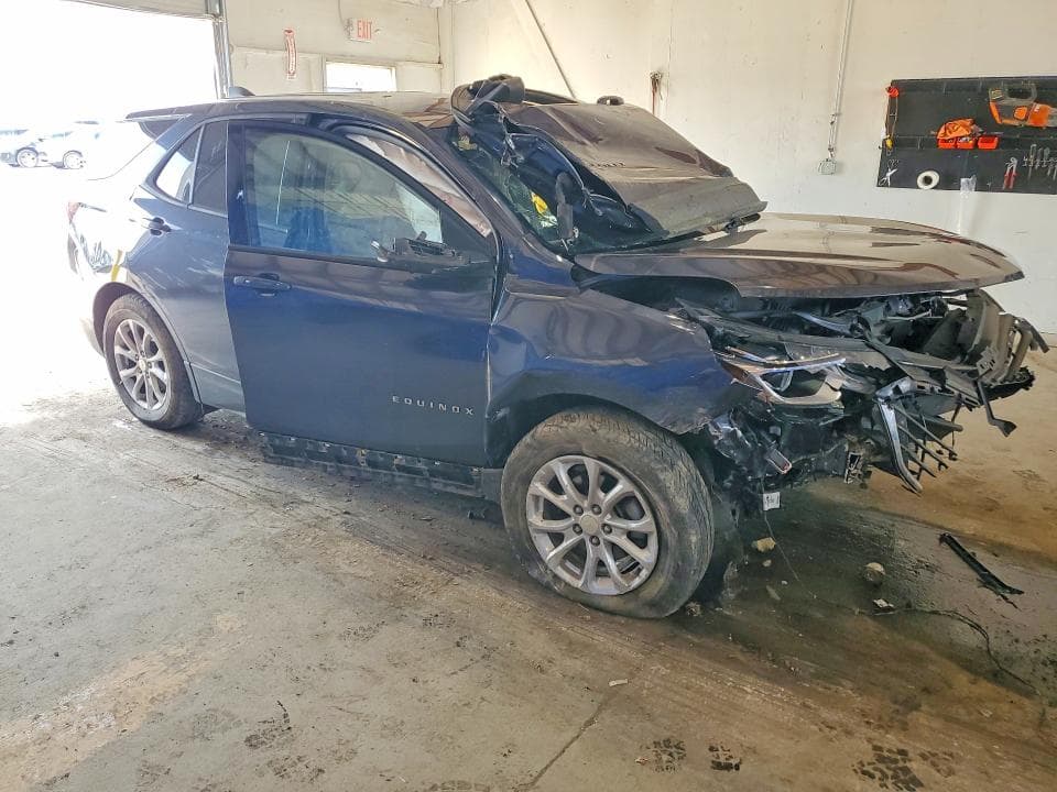 2019 CHEVROLET EQUINOX LS 4