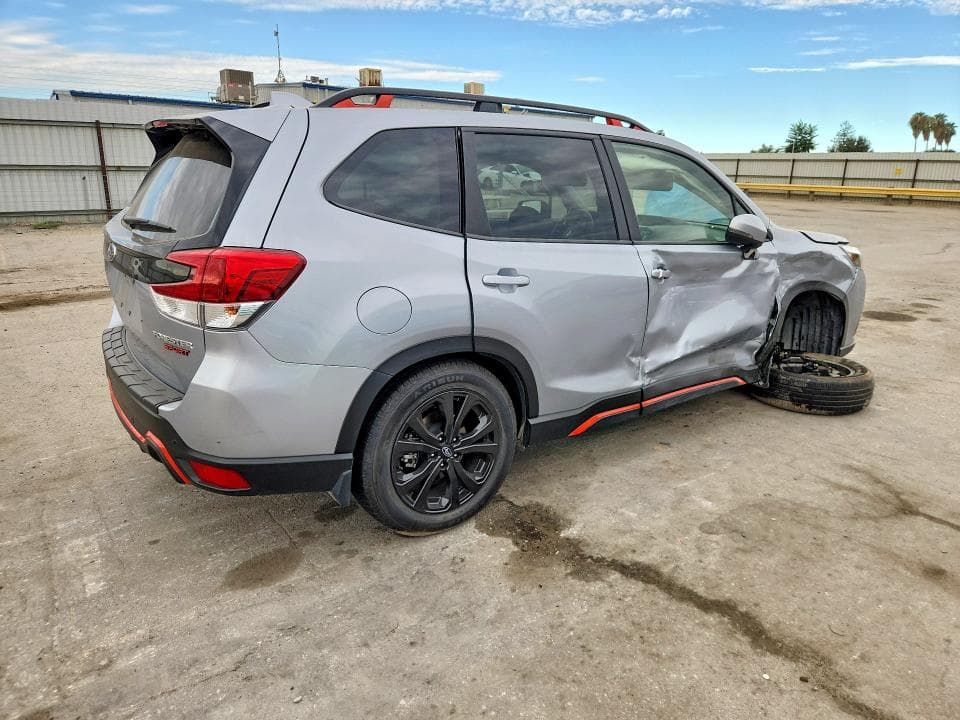 2022 SUBARU FORESTER SPORT 3