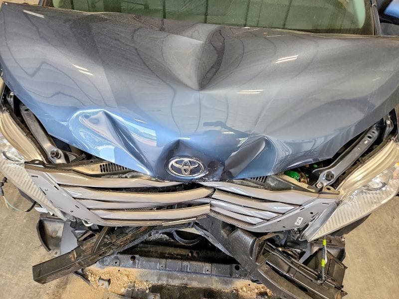 2017 TOYOTA SIENNA XLE PREMIUM 7-PASSENGER 12
