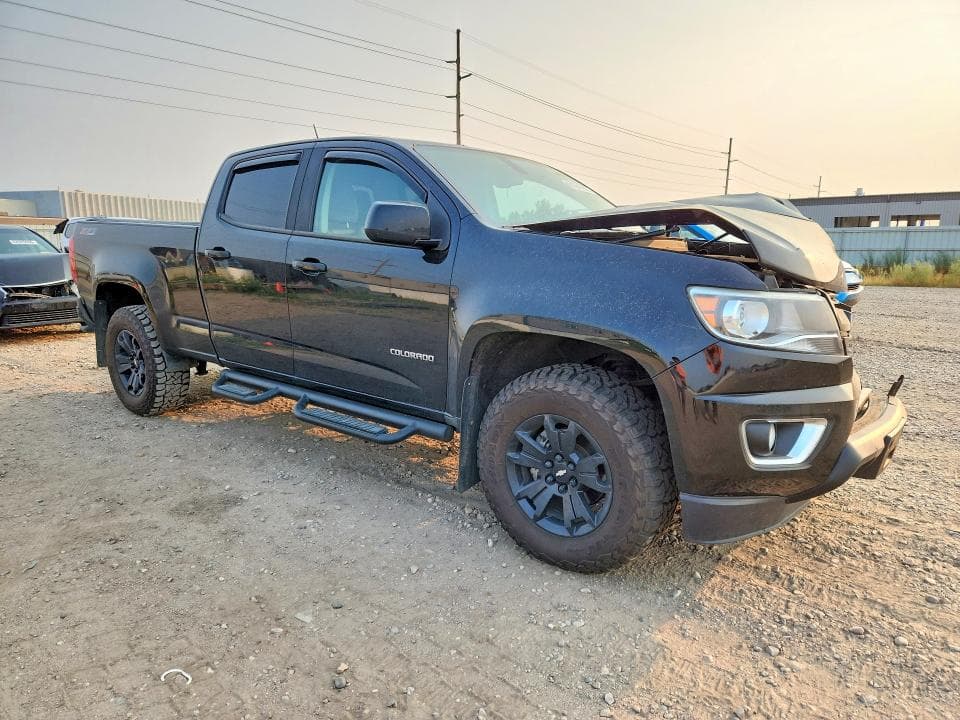 2017 CHEVROLET COLORADO Z71 4