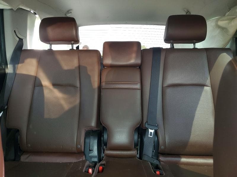 2017 TOYOTA 4RUNNER LIMITED 10