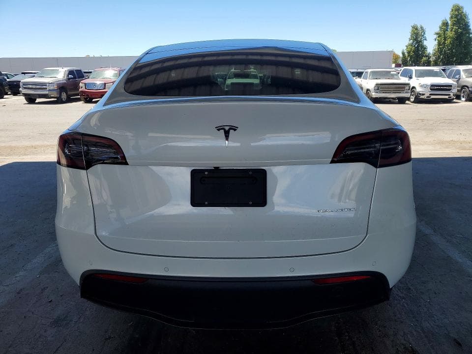 2022 TESLA MODEL Y 6