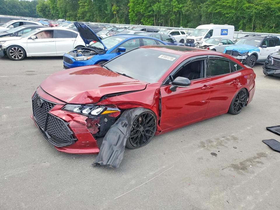 2019 TOYOTA AVALON XSE - 1