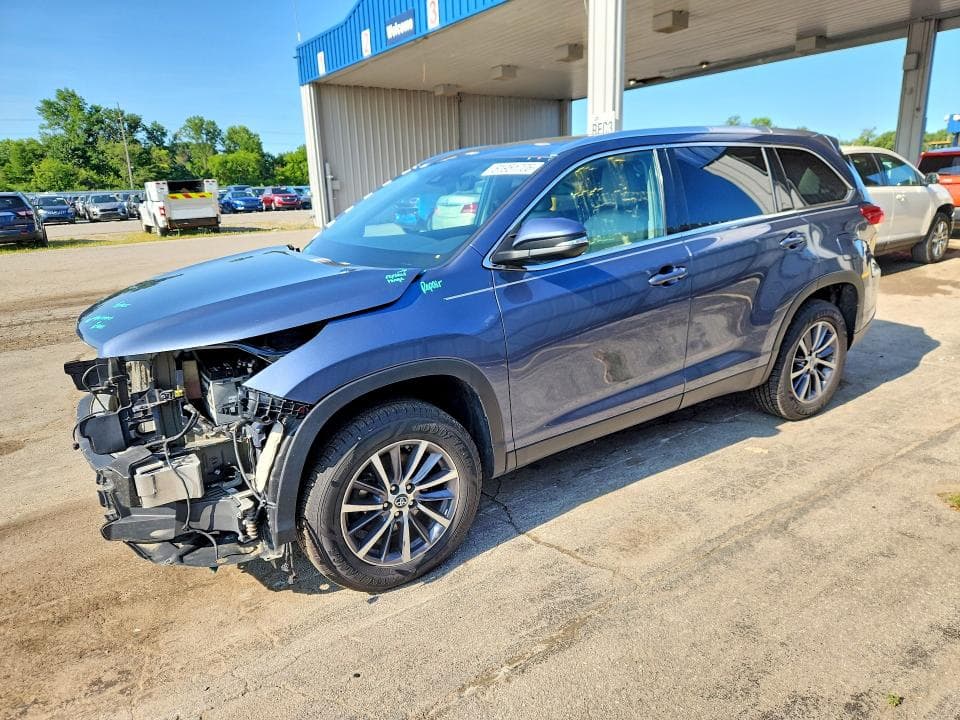2019 TOYOTA HIGHLANDER XLE XLE - 1