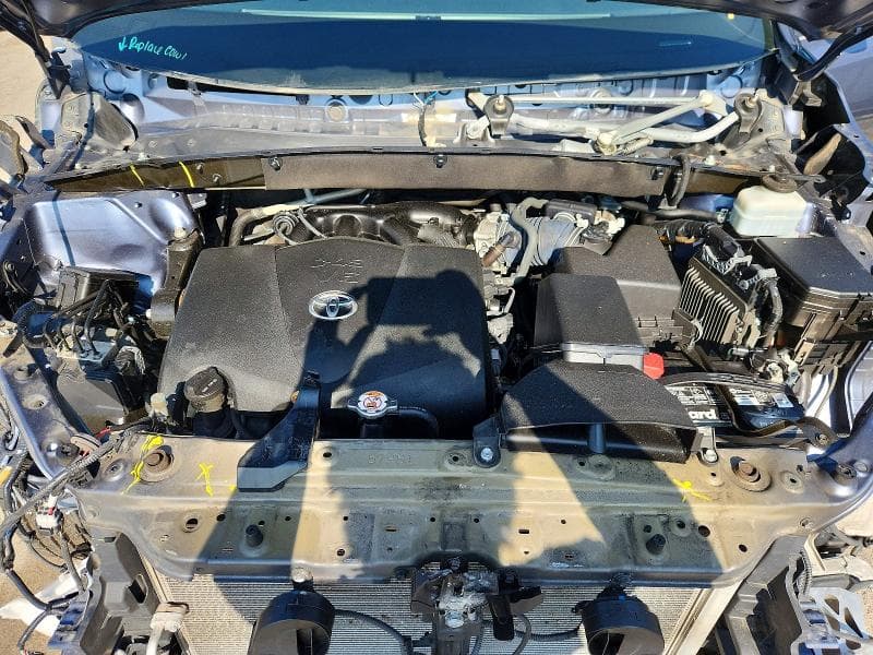 2019 TOYOTA HIGHLANDER XLE XLE 12