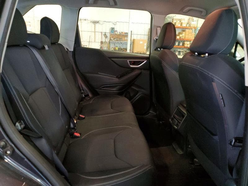 2019 SUBARU FORESTER 11
