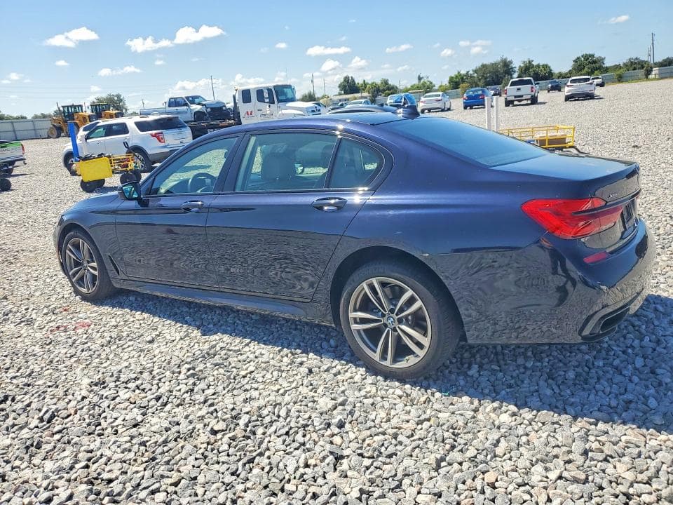 2018 BMW 750 XI 2