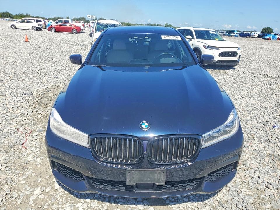 2018 BMW 750 XI 5