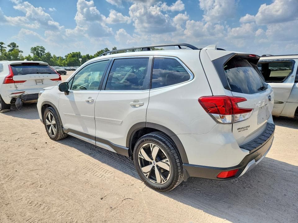 2021 SUBARU FORESTER TOURING 2