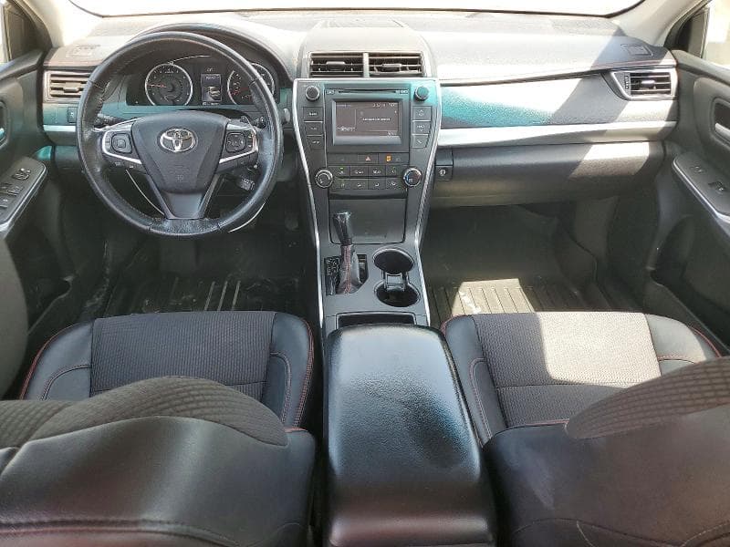 2017 TOYOTA CAMRY SE 8