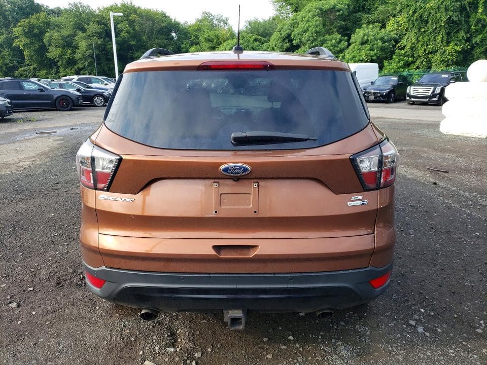 2017 FORD ESCAPE SE 6