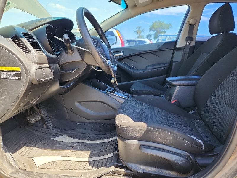 2017 KIA FORTE LX 7