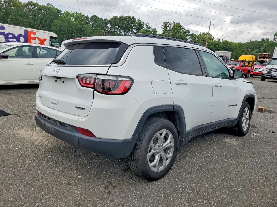 2024 JEEP COMPASS LATITUDE 3