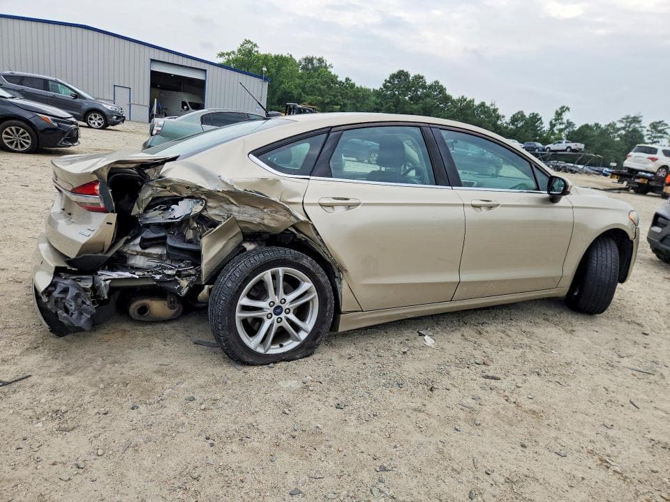 2018 FORD FUSION SE 3
