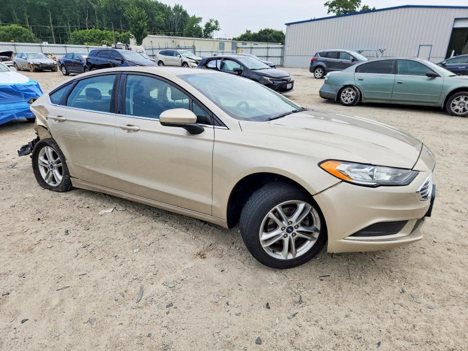 2018 FORD FUSION SE 4