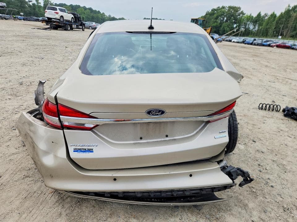 2018 FORD FUSION SE 6