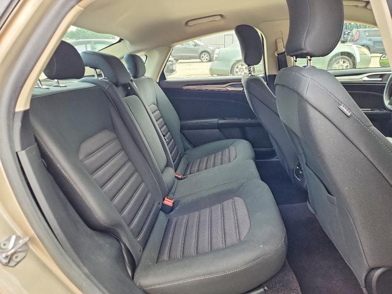 2018 FORD FUSION SE 10