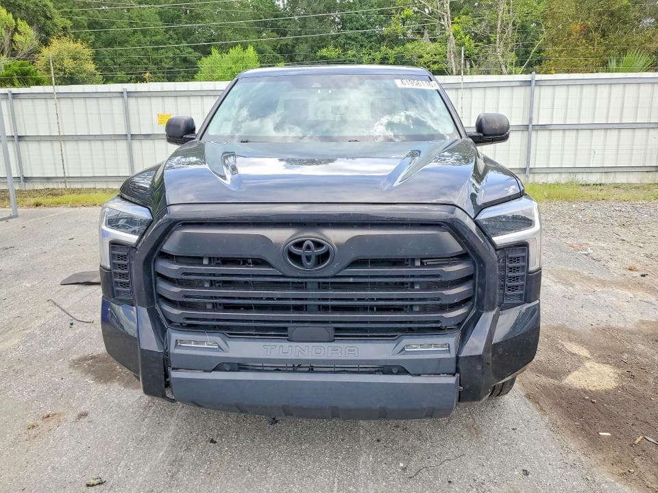 2022 TOYOTA TUNDRA SR5 5