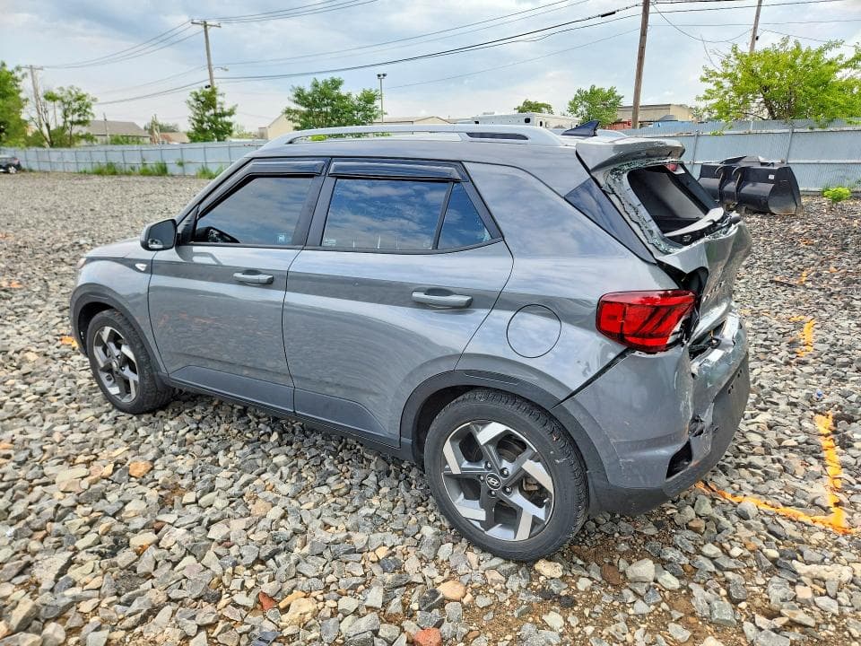 2021 HYUNDAI VENUE SEL 2