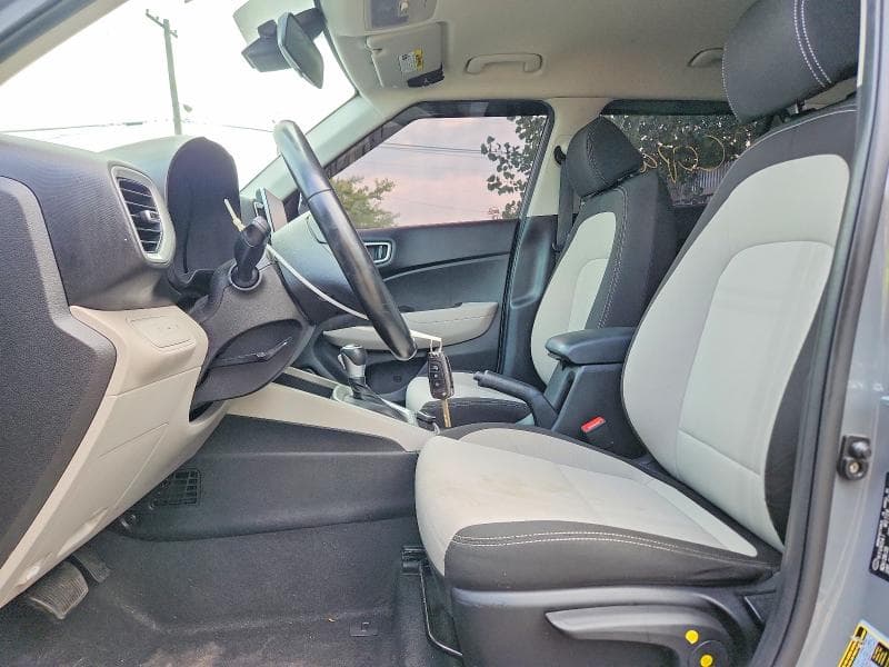 2021 HYUNDAI VENUE SEL 7