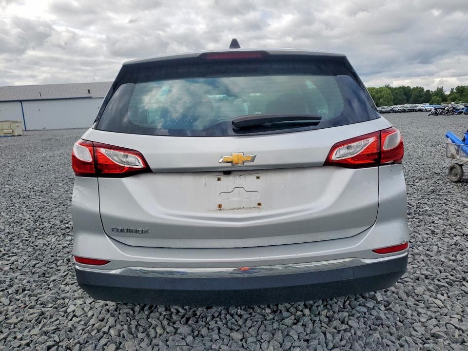 2018 CHEVROLET EQUINOX LS 6