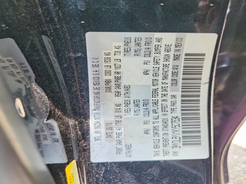 2019 TOYOTA YARIS LE 13