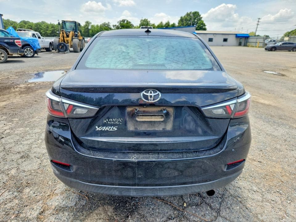 2019 TOYOTA YARIS LE 6
