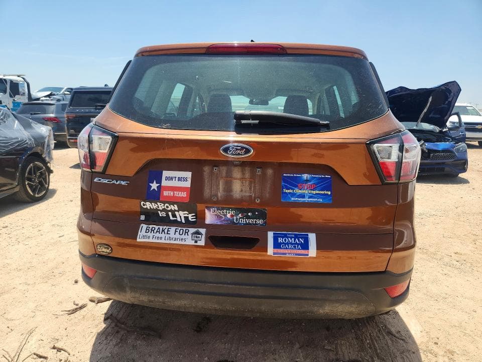 2017 FORD ESCAPE S 6