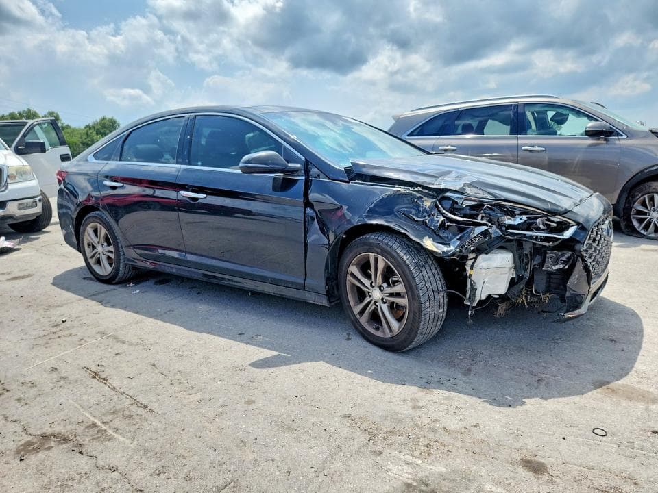 2019 HYUNDAI SONATA LIMITED 4