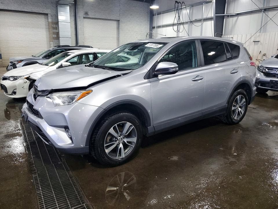 2018 TOYOTA RAV4 XLE - 1