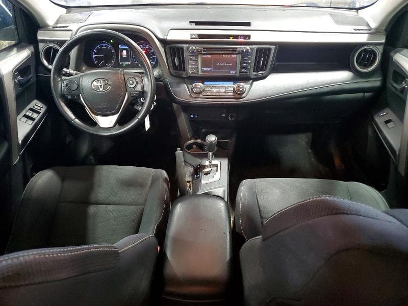 2018 TOYOTA RAV4 XLE 8