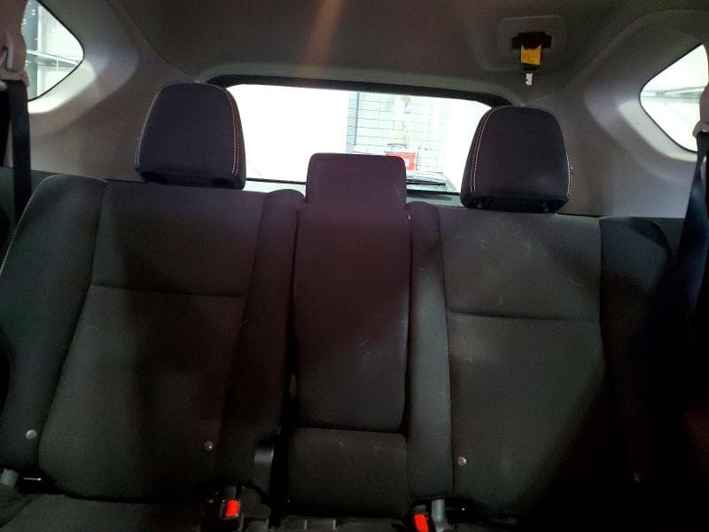 2018 TOYOTA RAV4 XLE 10