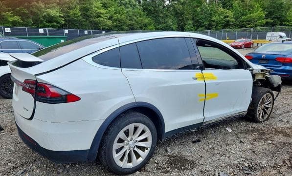 2018 TESLA MODEL X 3