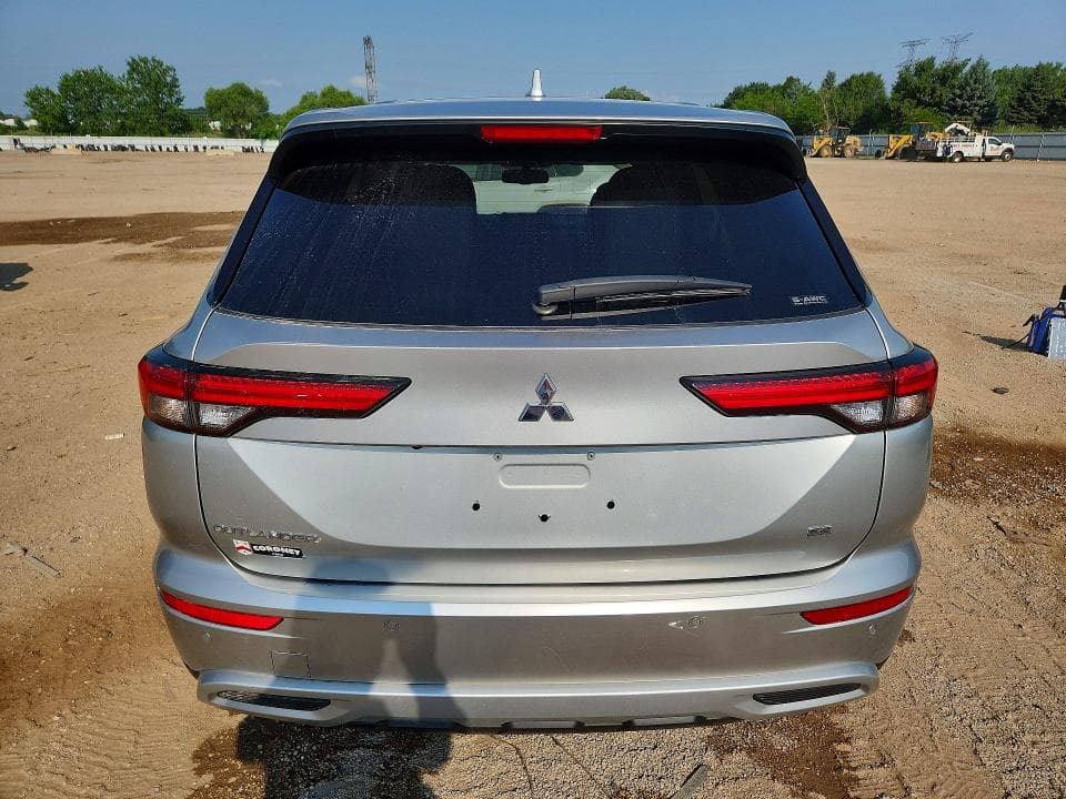 2024 MITSUBISHI OUTLANDER SE 6