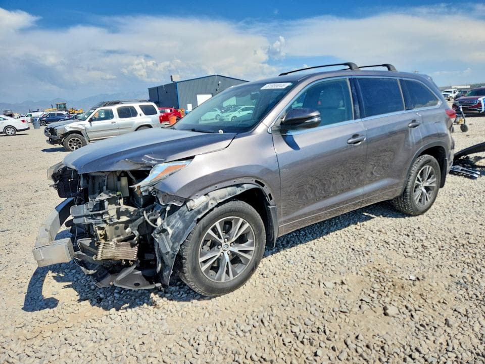 2018 TOYOTA HIGHLANDER LE PLUS - 1