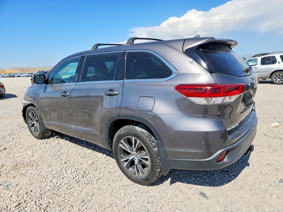 2018 TOYOTA HIGHLANDER LE PLUS 2