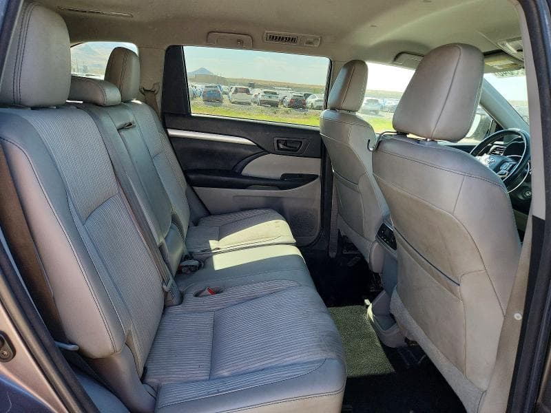 2018 TOYOTA HIGHLANDER LE PLUS 10