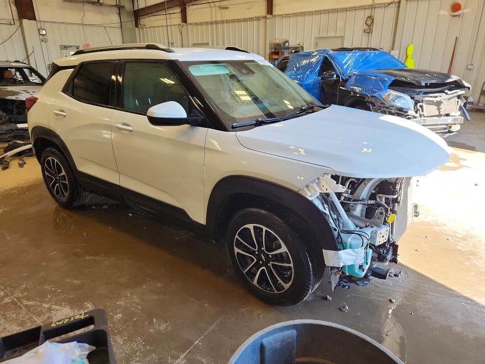 2024 CHEVROLET TRAILBLAZER LT LT 5
