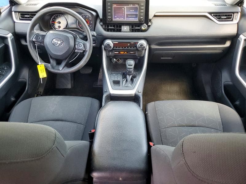 2019 TOYOTA RAV4 XLE 8