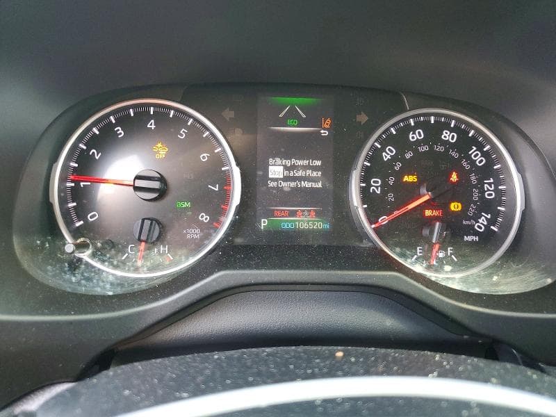 2019 TOYOTA RAV4 XLE 9