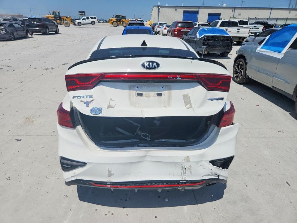2020 KIA FORTE GT LINE 6