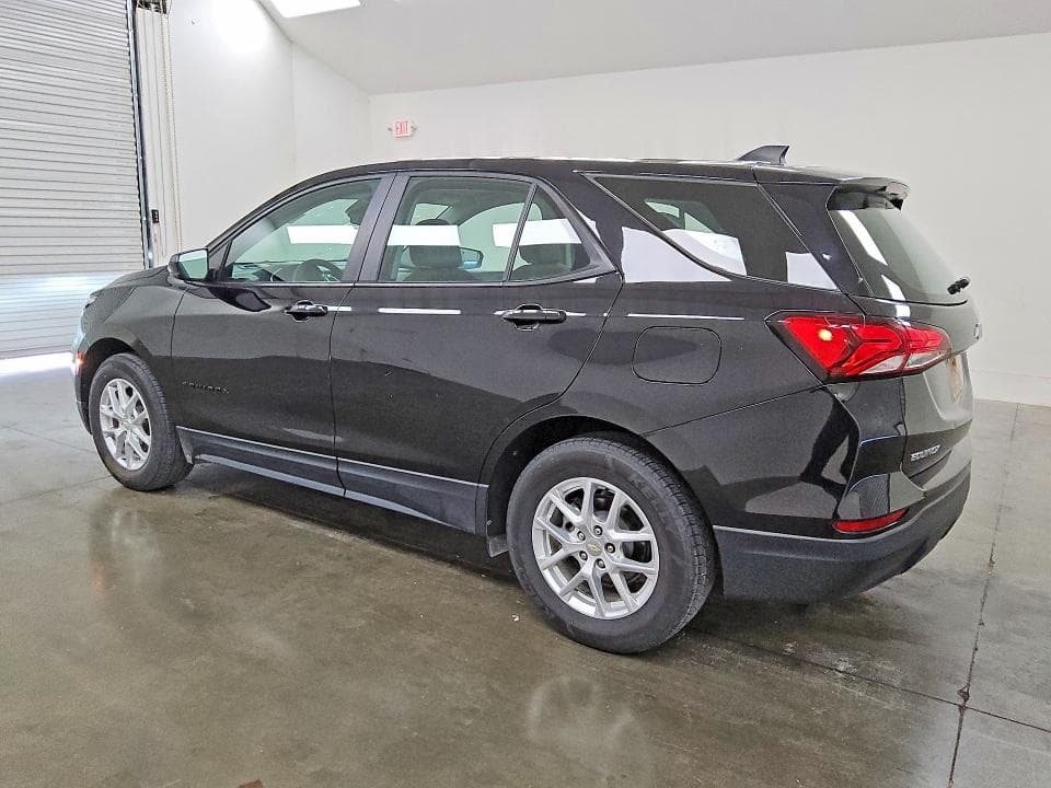 2023 CHEVROLET EQUINOX LS 2